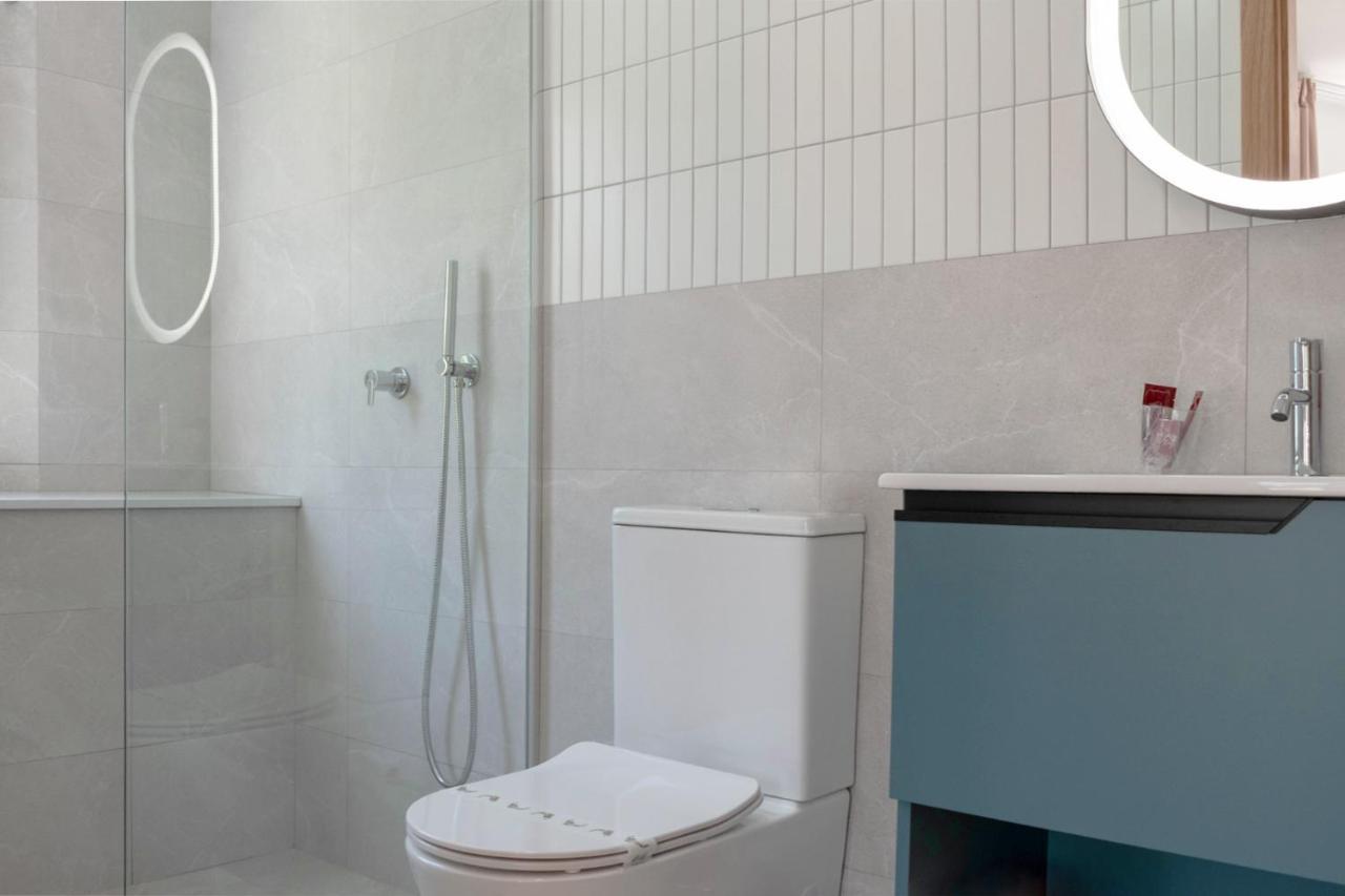 Rio Salado Conil Hostal Кониль-де-ла-Фронтера Экстерьер фото